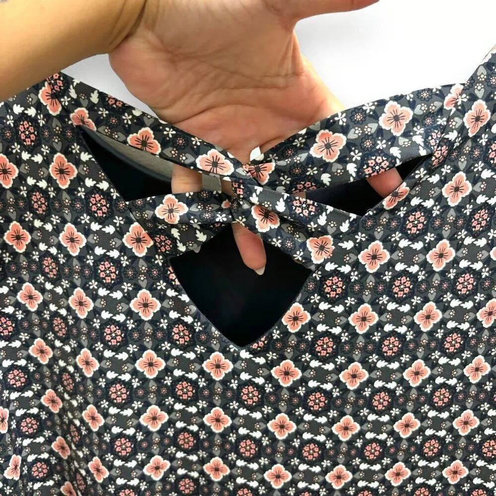 Magnolia Grace Women’s Size XL Multi Color Floral Stretch A-line Dress - Picture 4 of 8